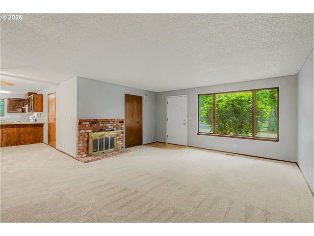 7750 Sw RAINTREE Dr, Beaverton, OR 97008