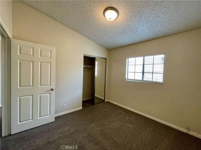 4763 W Avenue L8, Lancaster, CA 93536