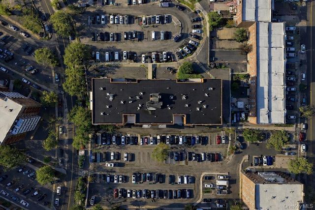 86-11 151st Avenue 4H, Howard Beach, NY 11414