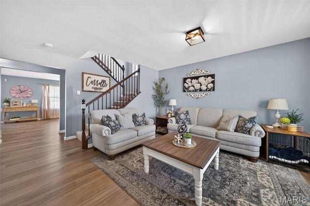205 Pecan Bluffs Drive, Wentzville, MO 63385
