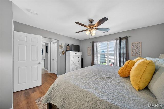 205 Pecan Bluffs Drive, Wentzville, MO 63385