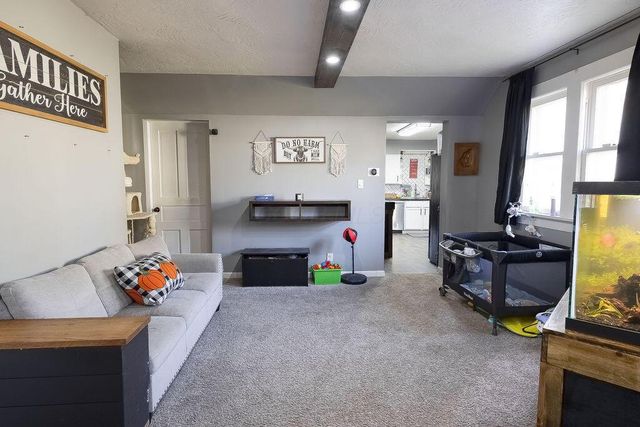 418 E Pleasant Street, Mount Vernon, OH 43050