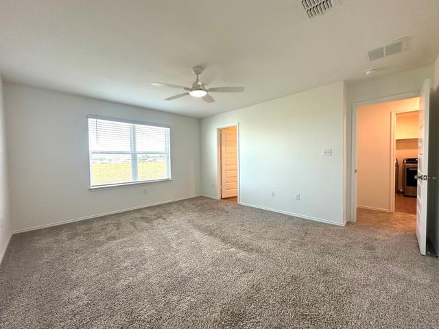 2141 Hiddenbrooke PASS, Seguin, TX 78155