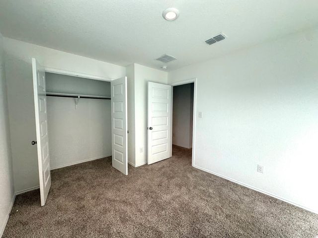 2141 Hiddenbrooke PASS, Seguin, TX 78155