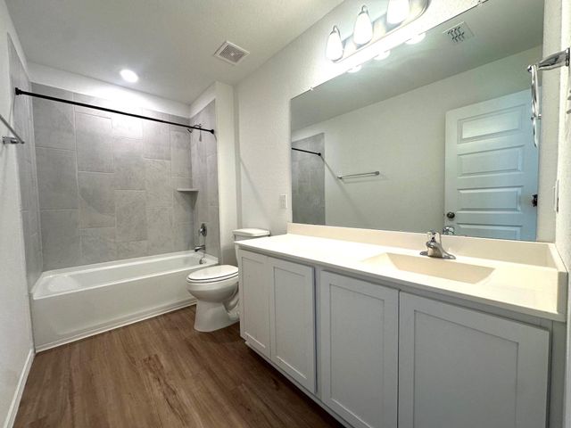 2141 Hiddenbrooke PASS, Seguin, TX 78155