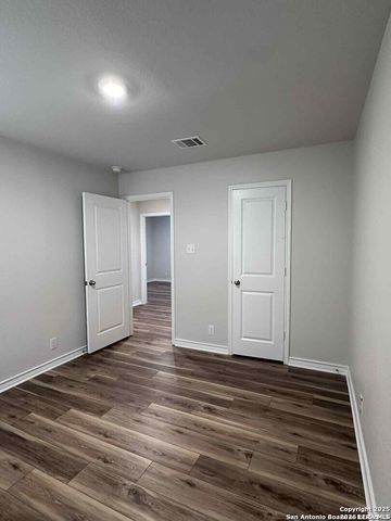 21328 Ruby, San Antonio, TX 78266