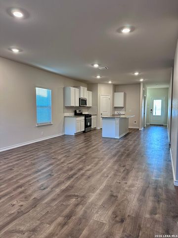 21328 Ruby, San Antonio, TX 78266