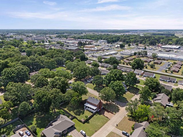 311 Live Oak, Searcy, AR 72143