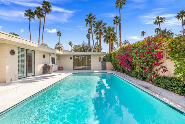 1540 E Sierra Way, Palm Springs, CA 92264