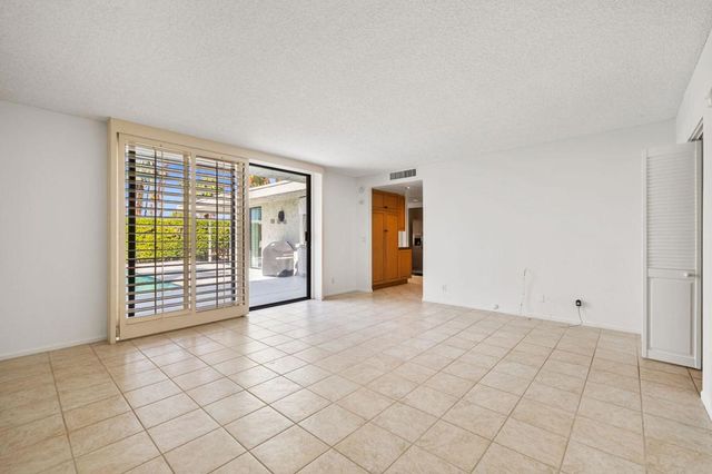 1540 E Sierra Way, Palm Springs, CA 92264