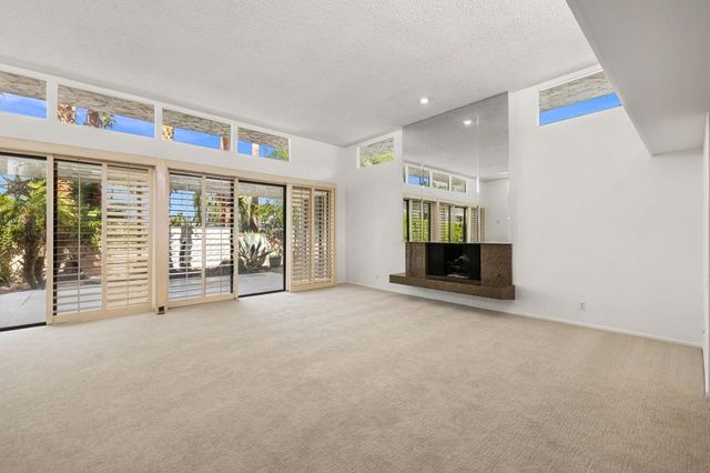 1540 E Sierra Way, Palm Springs, CA 92264