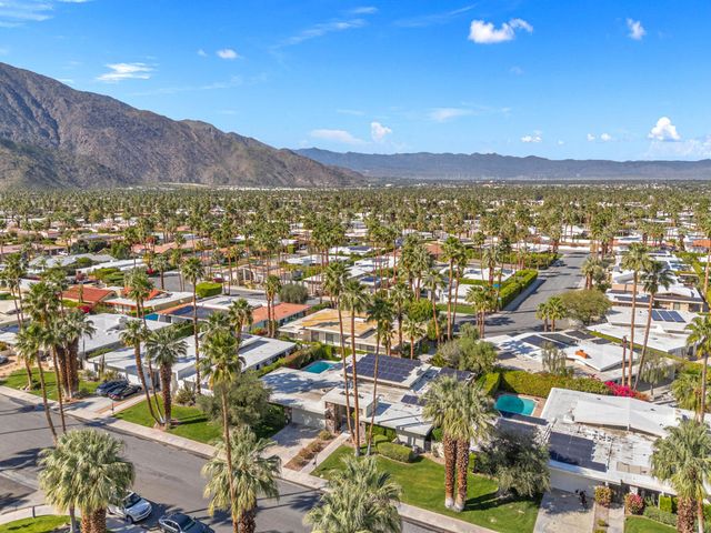 1540 E Sierra Way, Palm Springs, CA 92264
