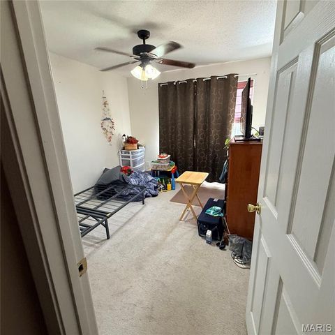 1703 Hilltop Lane, Imperial, MO 63052