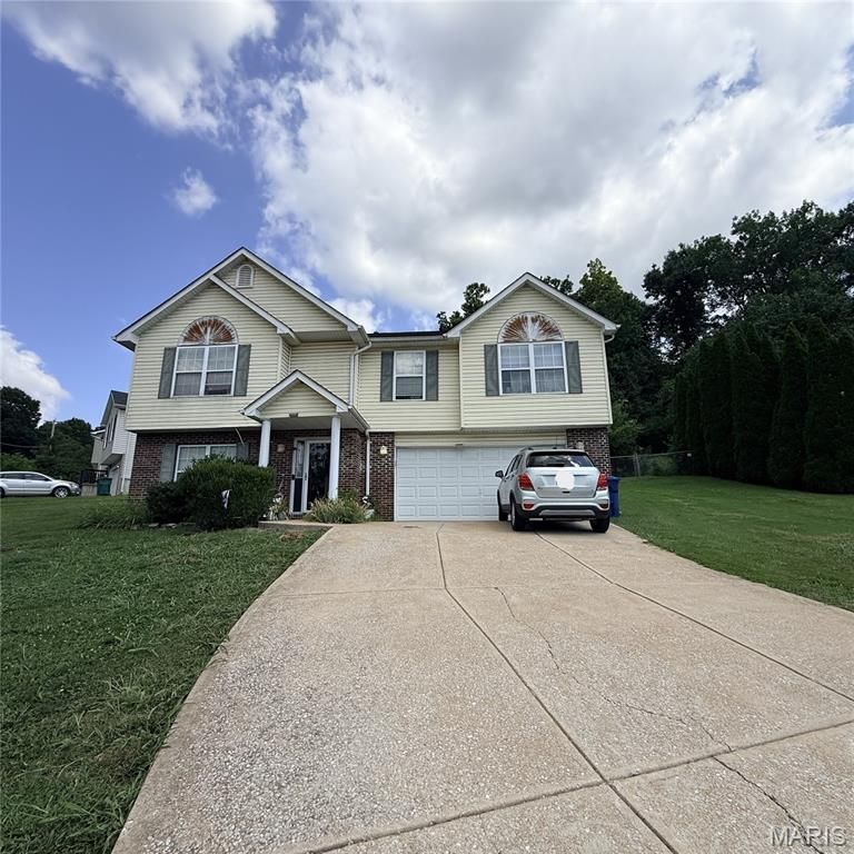 1703 Hilltop Lane, Imperial, MO 63052