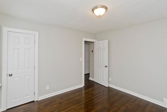 61 Saint Jacques Ave, Chicopee, MA 01020