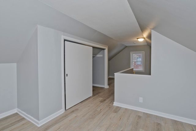 61 Saint Jacques Ave, Chicopee, MA 01020