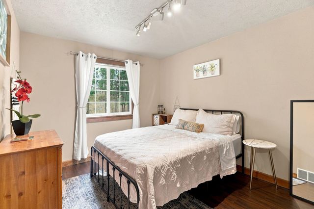 1629 S Royal St, Spokane, WA 99224