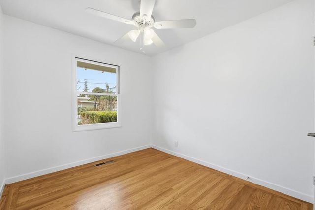 2025 Yorkshire Way, Mountain View, CA 94040