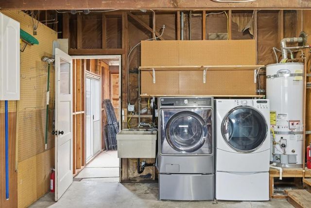 2025 Yorkshire Way, Mountain View, CA 94040