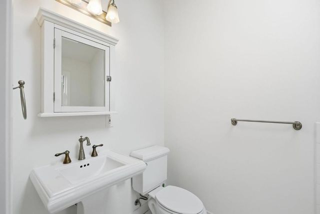 2025 Yorkshire Way, Mountain View, CA 94040