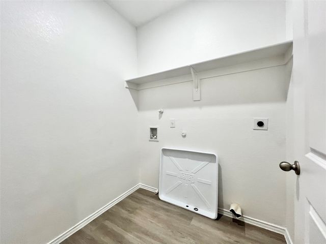 3501 E Renfro Street 123, Burleson, TX 76028