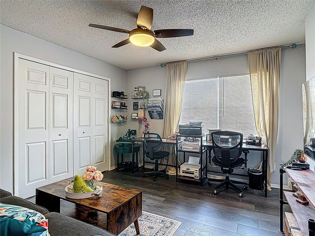 4835 WALDEN CIR 10, Orlando, FL 32811