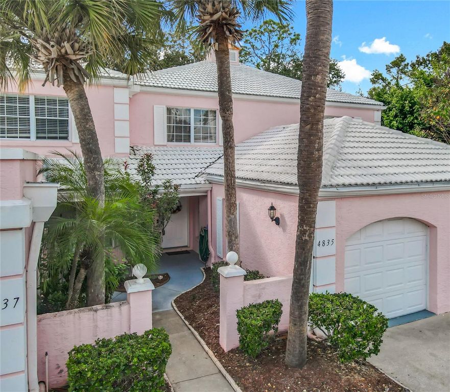 4835 WALDEN CIR 10, Orlando, FL 32811