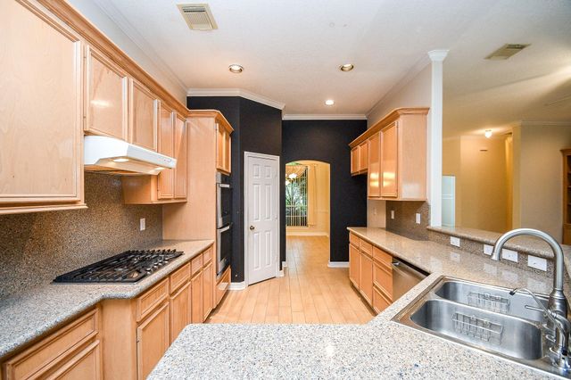8022 Duffield Lane, Houston, TX 77071