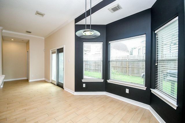 8022 Duffield Lane, Houston, TX 77071