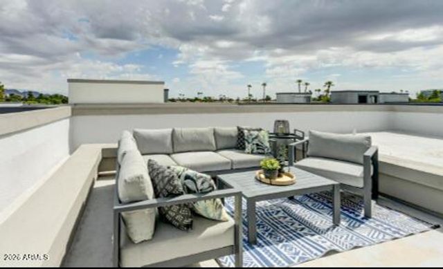240 W MISSOURI Avenue 10, Phoenix, AZ 85013