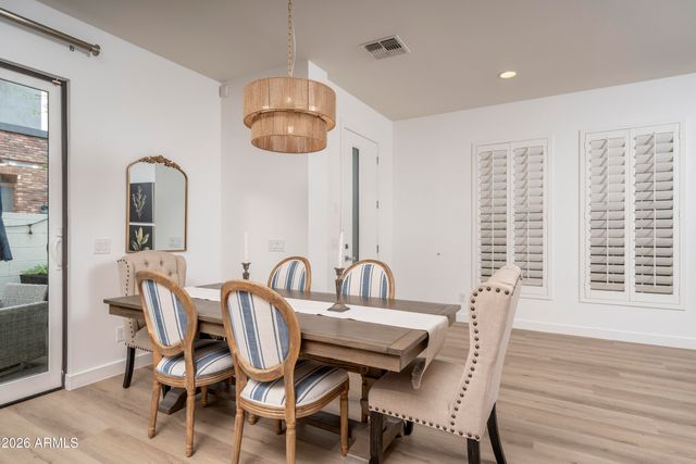 240 W MISSOURI Avenue 10, Phoenix, AZ 85013