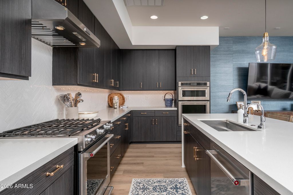 240 W MISSOURI Avenue 10, Phoenix, AZ 85013 — photo 4