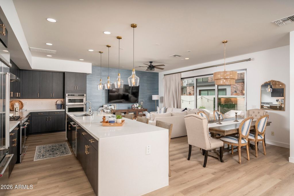 240 W MISSOURI Avenue 10, Phoenix, AZ 85013 — photo 5