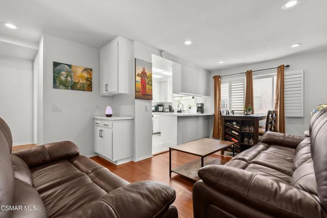 27656 Ironstone Drive 5, Canyon Country, CA 91387