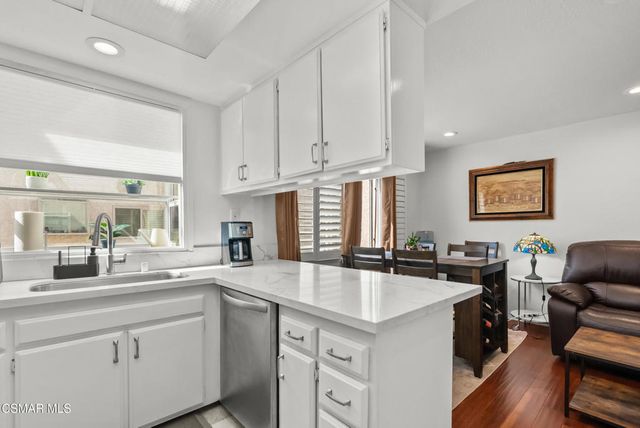 27656 Ironstone Drive 5, Canyon Country, CA 91387
