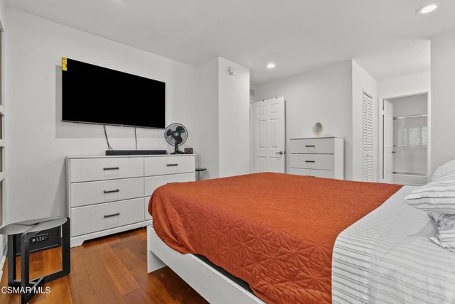 27656 Ironstone Drive 5, Canyon Country, CA 91387