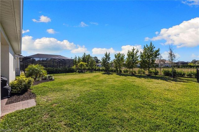 488 Polihale WAY, Naples, FL 34114