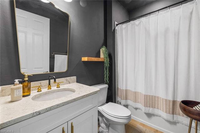 488 Polihale WAY, Naples, FL 34114