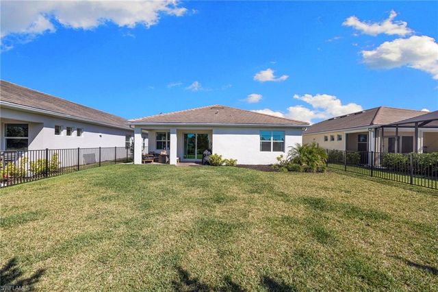 488 Polihale WAY, Naples, FL 34114