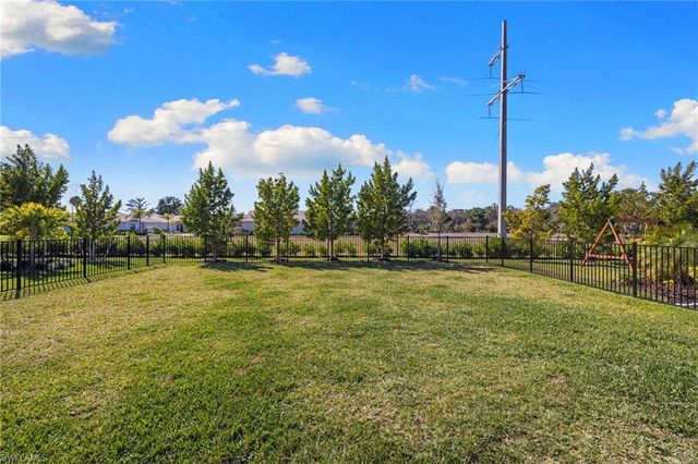 488 Polihale WAY, Naples, FL 34114