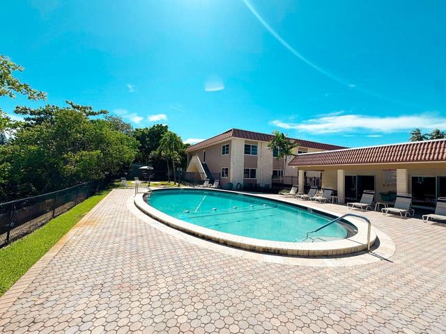 124 NE 19th Court B102, Wilton Manors, FL 33305