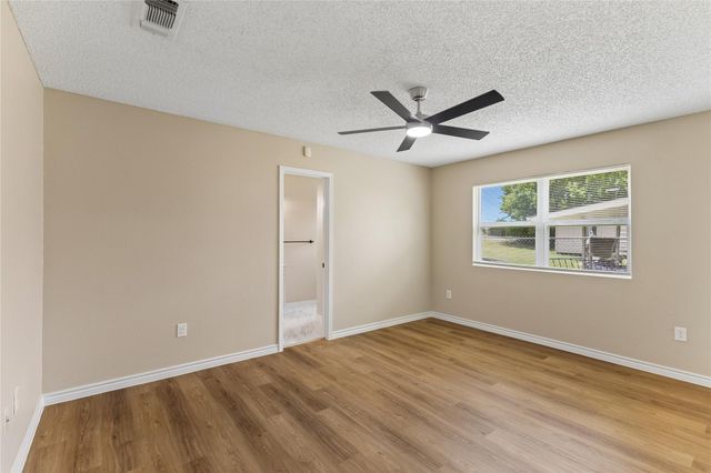 5905 Dan DR, Killeen, TX 76543