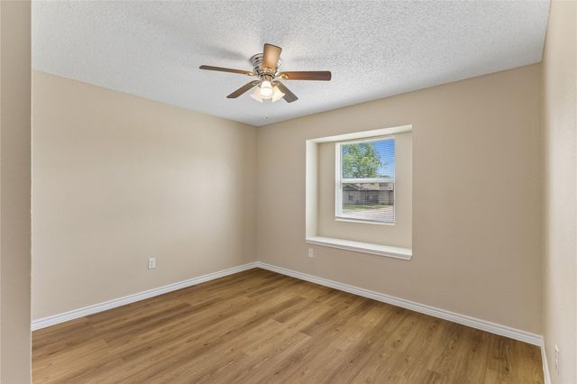5905 Dan DR, Killeen, TX 76543