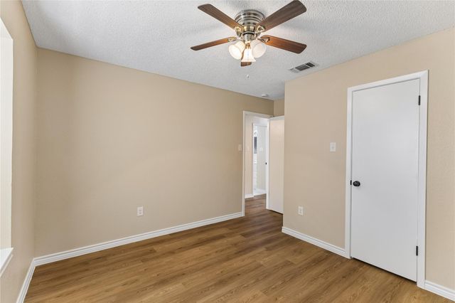 5905 Dan DR, Killeen, TX 76543