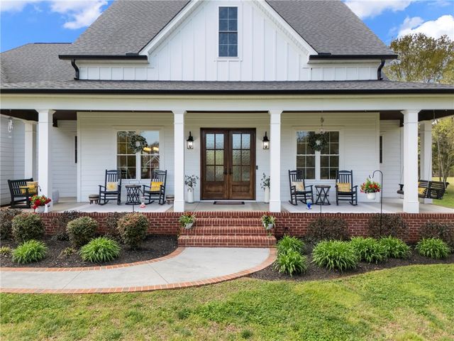 209 Waterfront Drive, Williamston, SC 29697