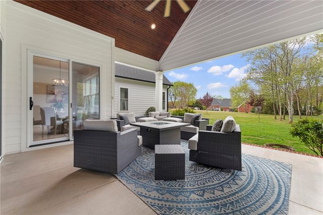 209 Waterfront Drive, Williamston, SC 29697