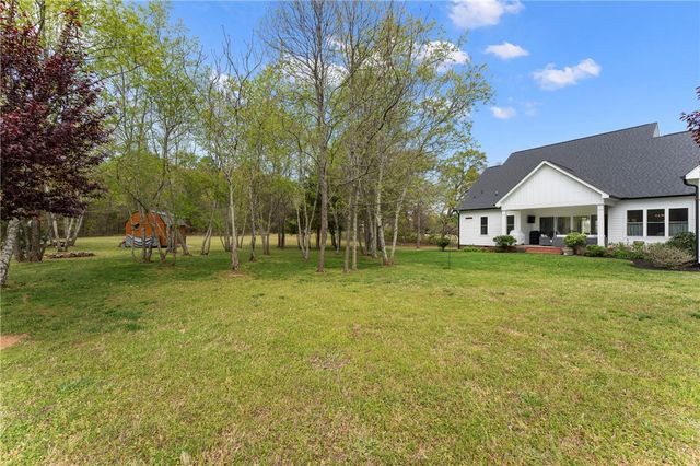 209 Waterfront Drive, Williamston, SC 29697