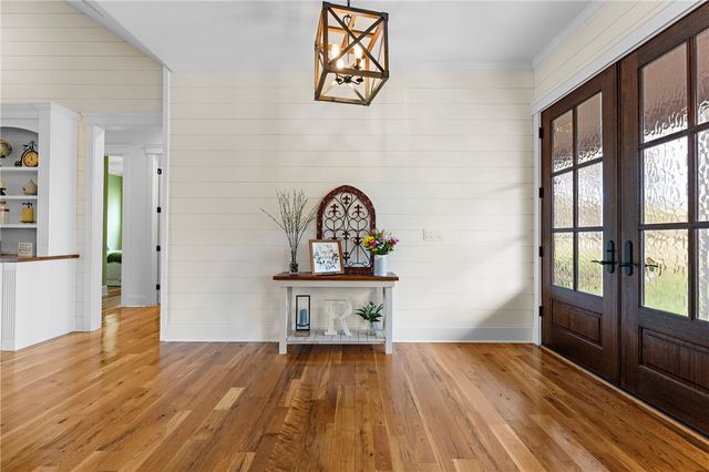 209 Waterfront Drive, Williamston, SC 29697