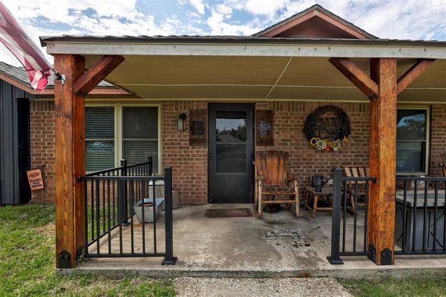 19800 Aaron Drive, Harrah, OK 73045