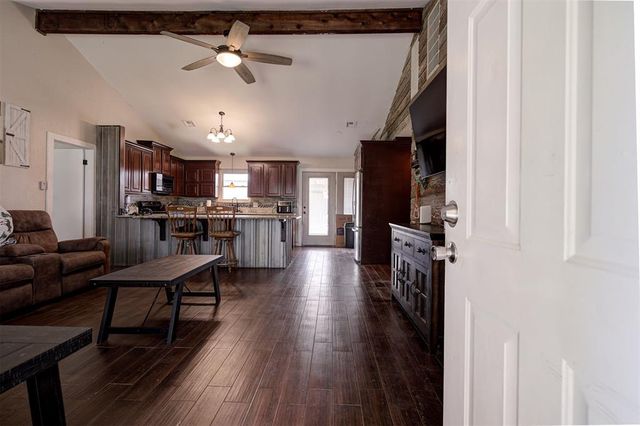 19800 Aaron Drive, Harrah, OK 73045
